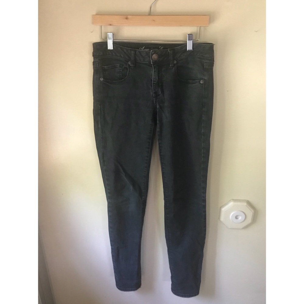 American Eagle Black Super Stretch Skinny Jean